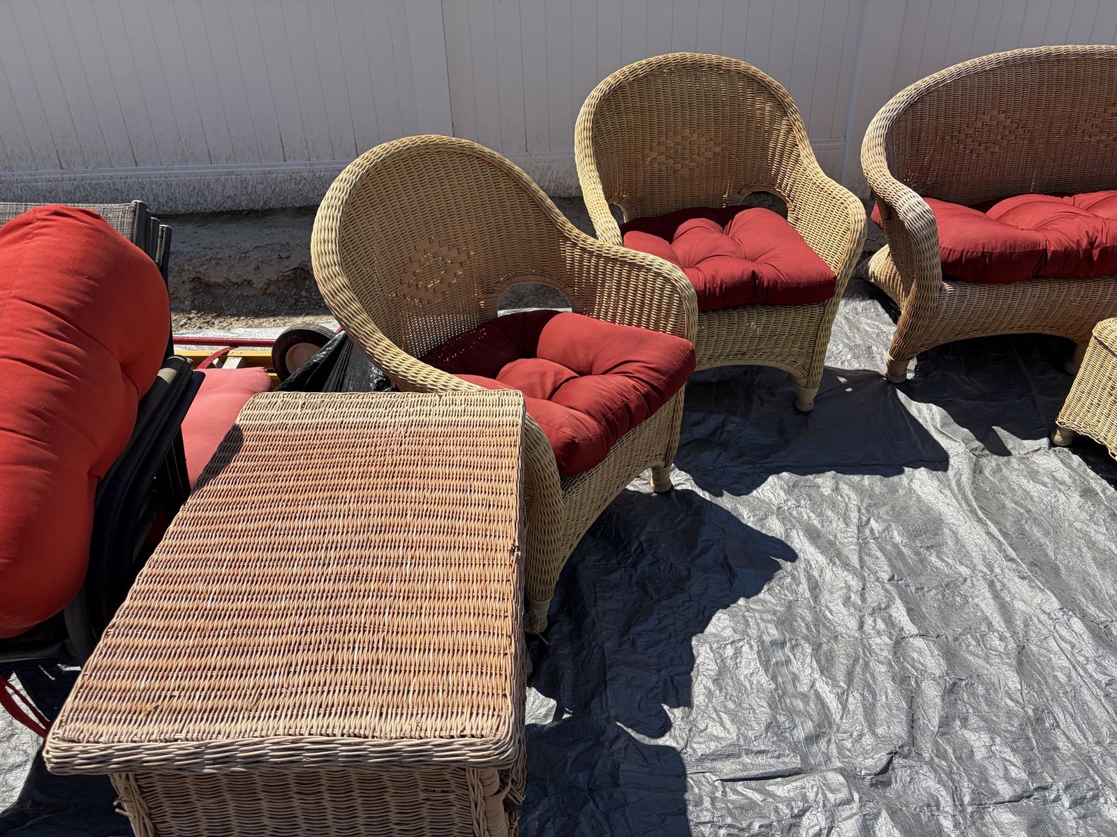 Wicker furniture - needs to asap