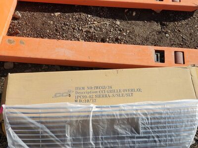 1999-2002 GMC Sierra Chrome Grille Overlay