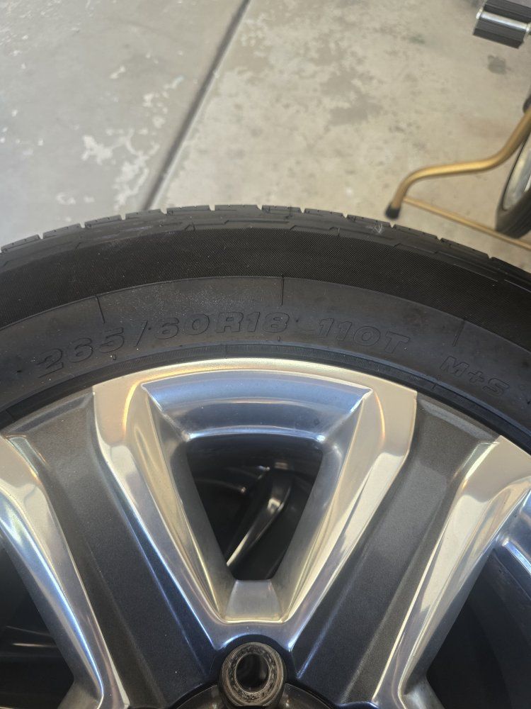 toyota  tacoma Rims and Tires 18" $550