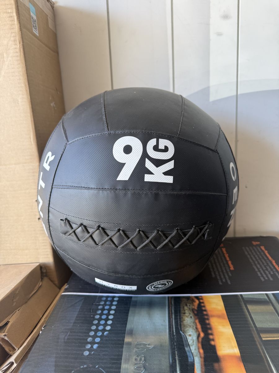 Hyrox 9KG Medicine Ball
