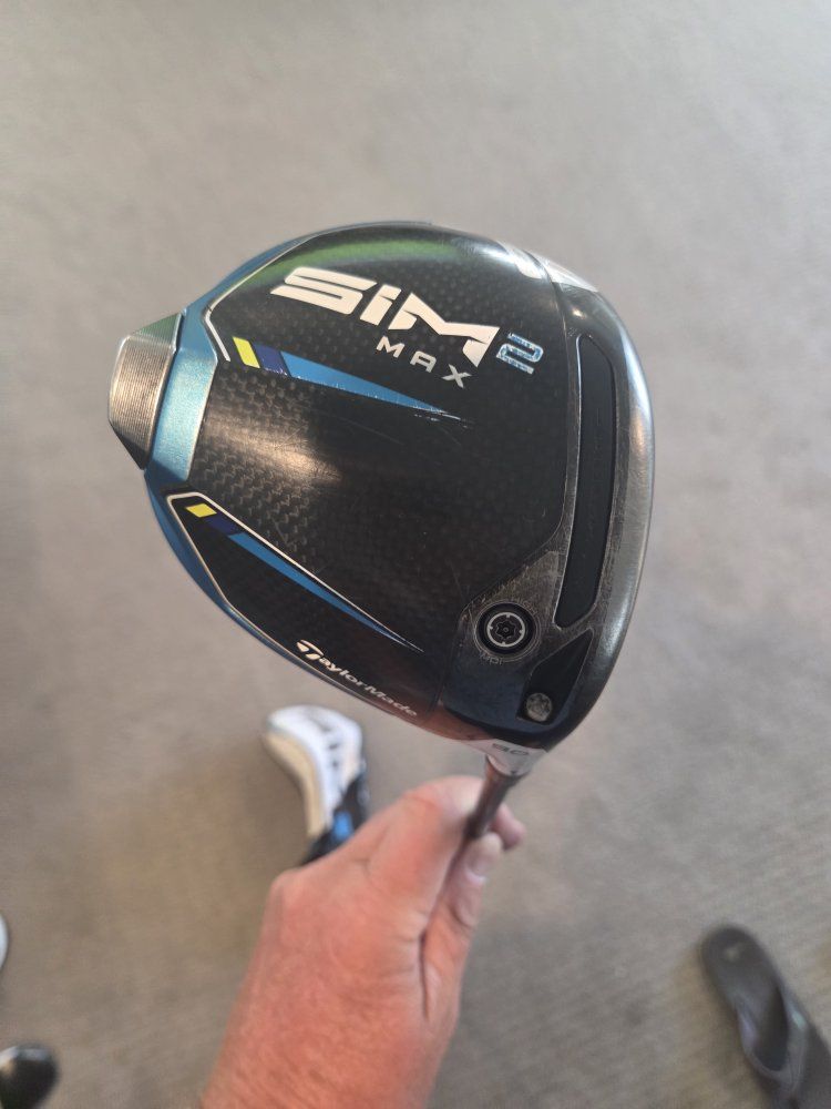 TaylorMade SIM Driver 9.0 Degree Fujikura Speeder 5-S Shaft Golf Club