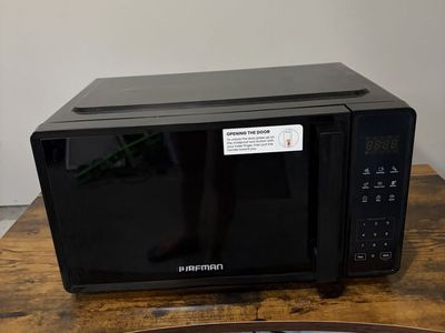 Huafan Black Countertop Microwave & Toaster Set - Excellent Condition