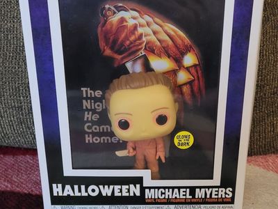 Funko pop Halloween Michael Myers Glow