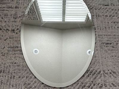 Oval beveled mirror