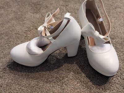 Foremode White Platform Mary Jane Chunky Heels Bow Strap Size 6 W