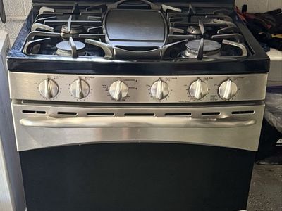 GE Profile 30” Dual Fuel (gas & electric) Oven Range