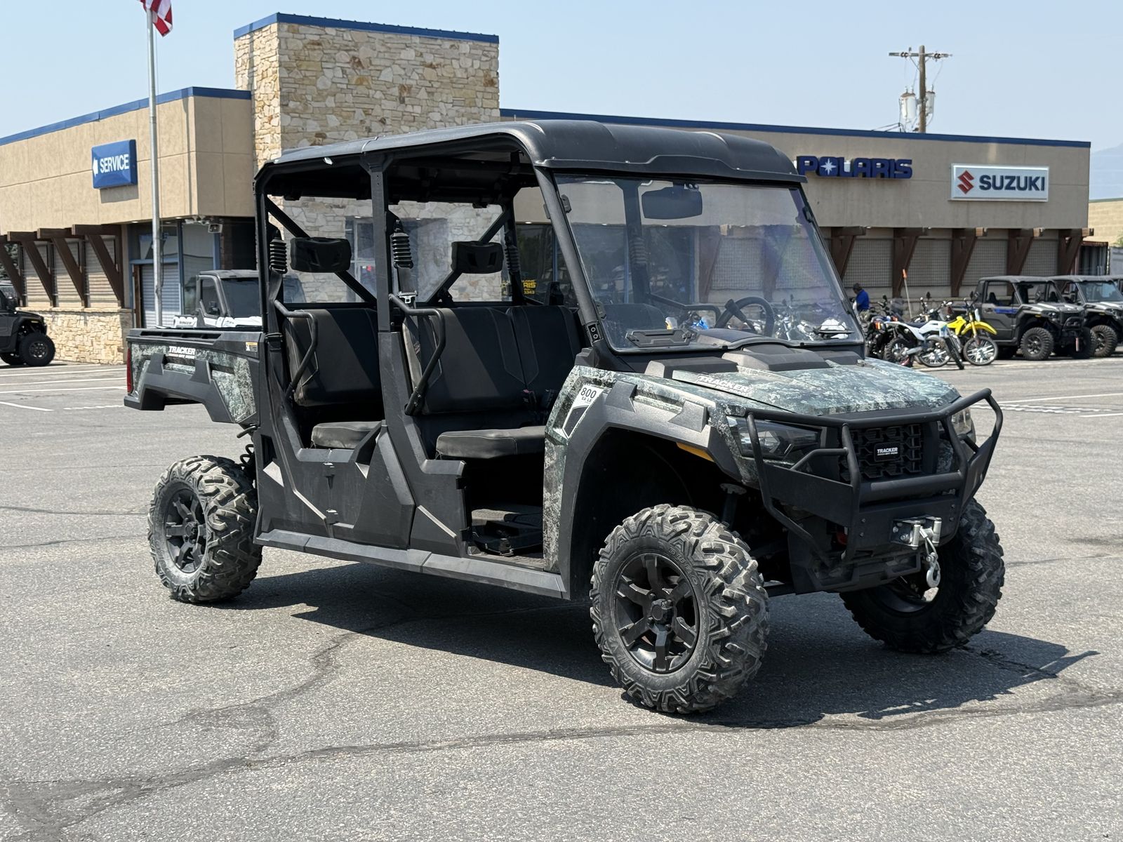 2022 Tracker Off Road 800SX CREW Fire Red - UT0165