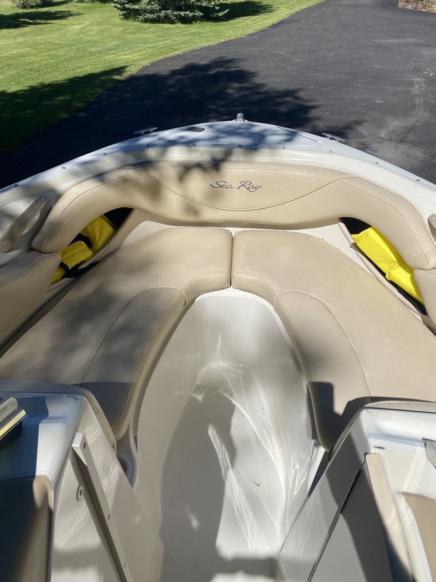 Main image 7