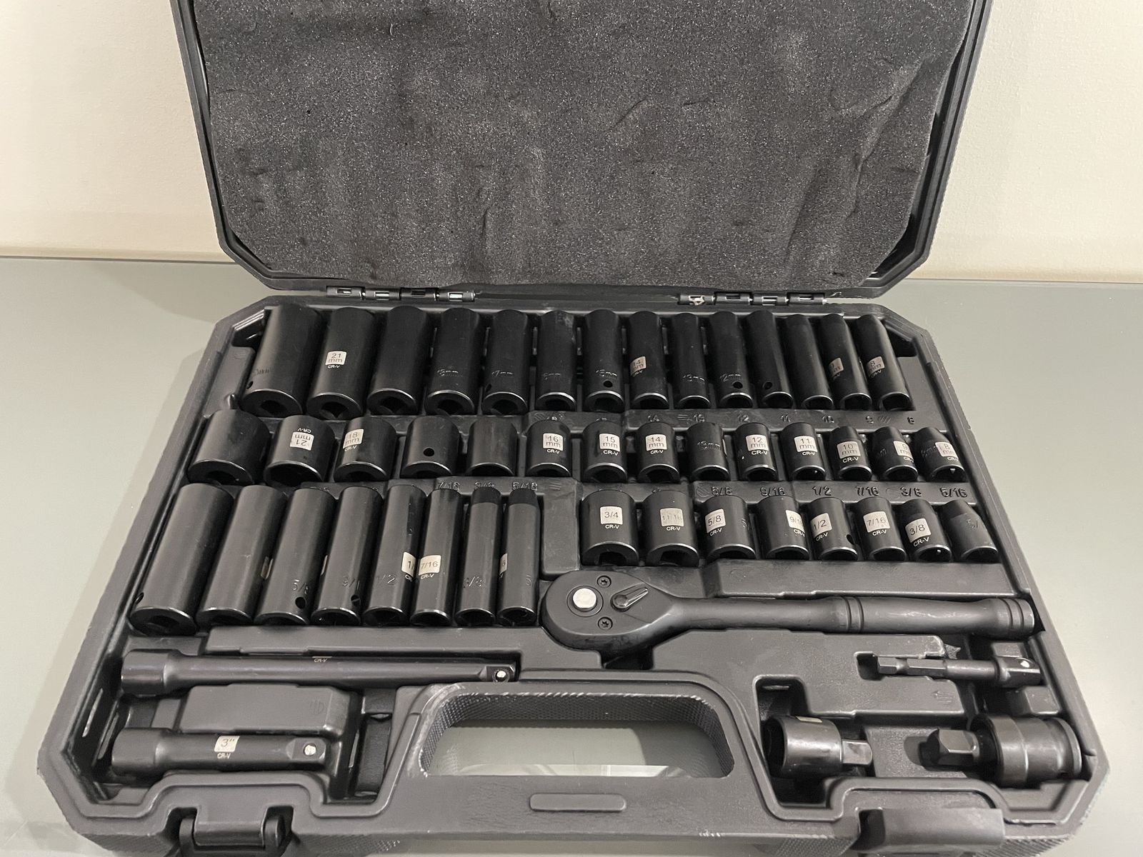 Brand new 3/8" Drive Impact Socket Set 50-Piece, SAE (5/16-3/4) & Metric (8-22mm),