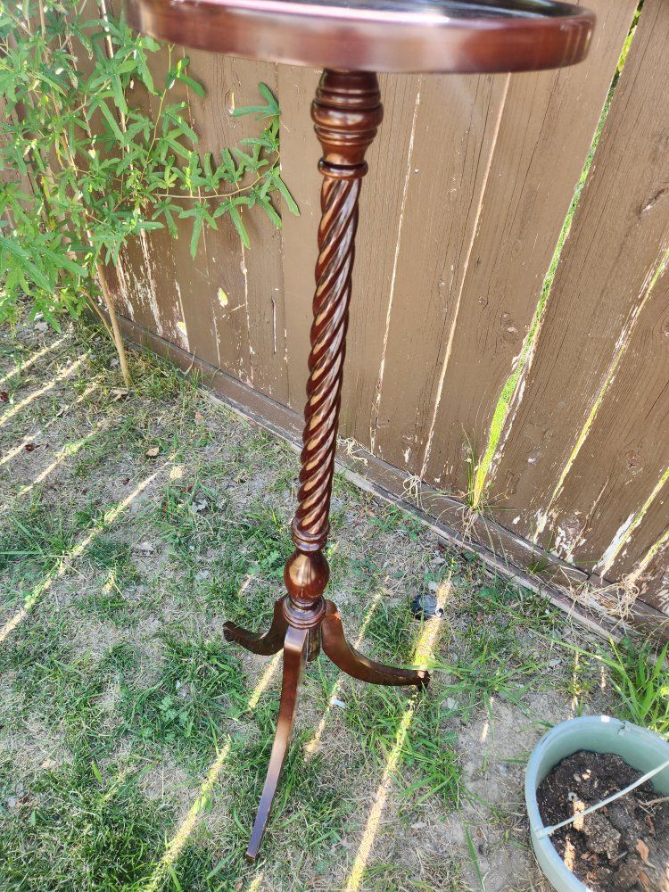 Main image 2