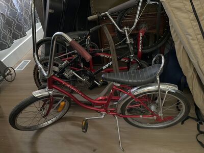 Vintage schwinn sting-ray Fair Lady bike