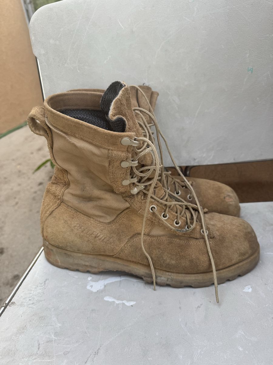 Combat Desert Military Boots Size 10.5R  Beige Leather