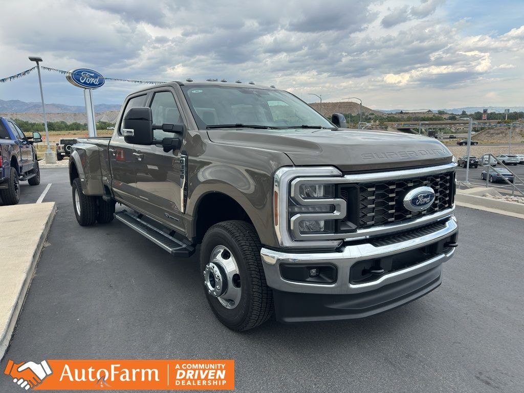 2026 Ford F-350 Lariat