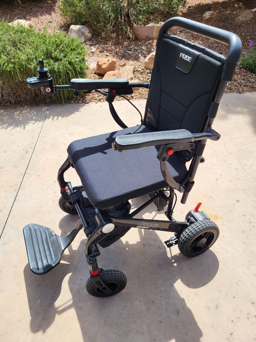 Pride Mobility Jazzy Carbon Travel Lite