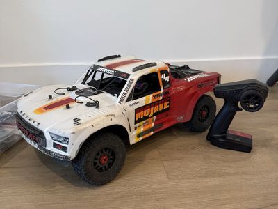 Arrma Mojave 4s