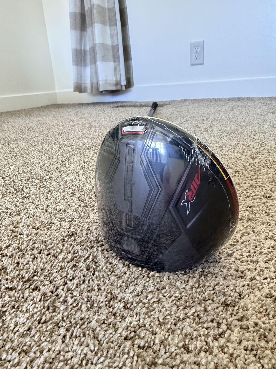 NEW Cobra AIR-X 2 RH Driver 10.5* Reg. Flex