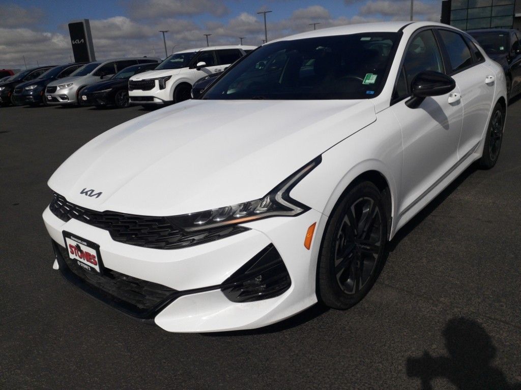 2022 Kia K5 GT-Line