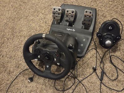 Logitech G920 Driving Force Racing Wheel, Pedals & Shifter Set for Xbox and PC