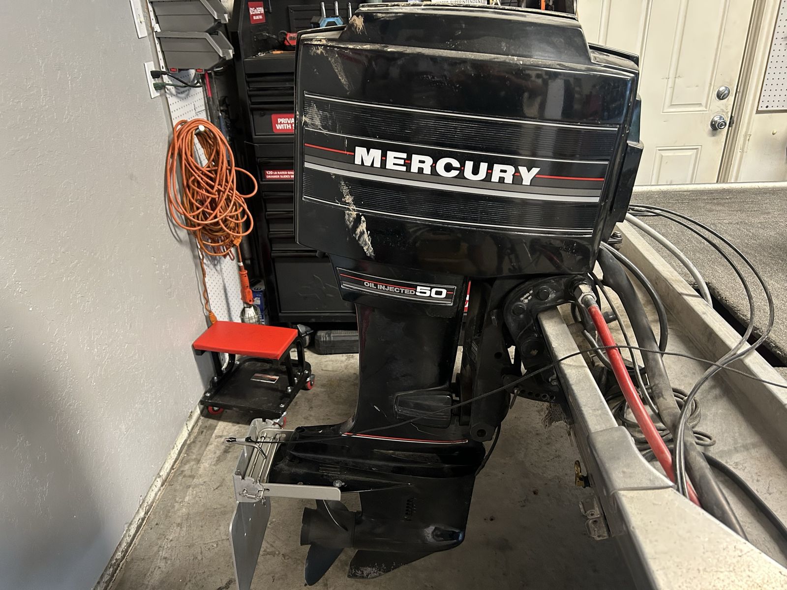 1986 Bass Tracker