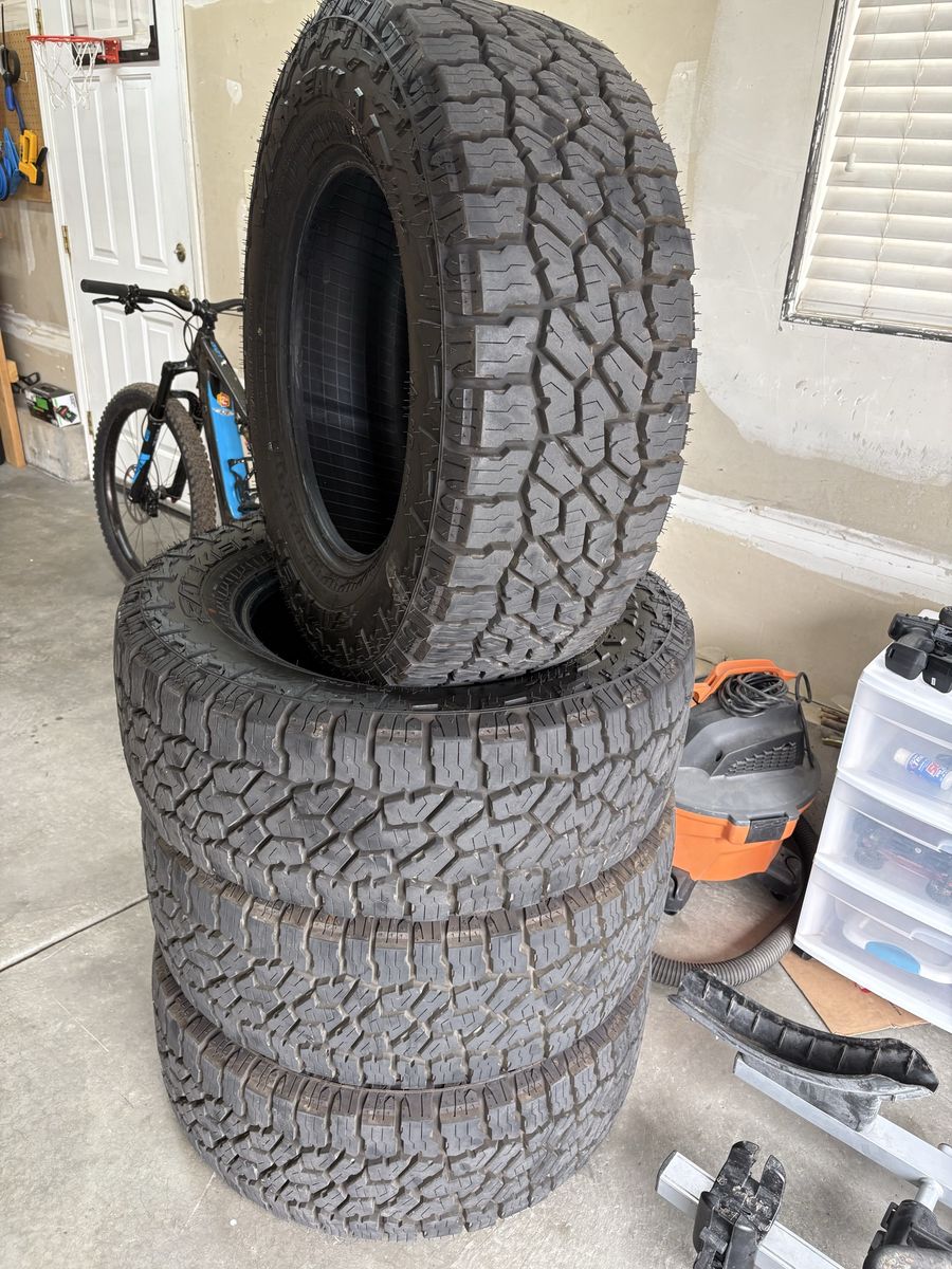 Falken Wildpeak A/T 4w - LT285/65R18