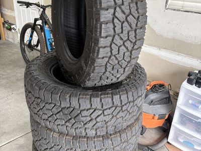 Falken Wildpeak A/T 4w - LT285/65R18