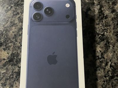 Iphone 17 Pro Max Blue Color