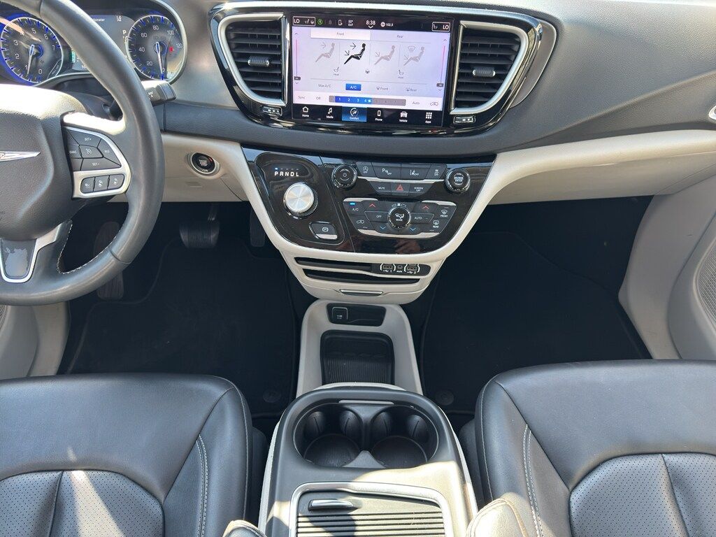 Main image 11