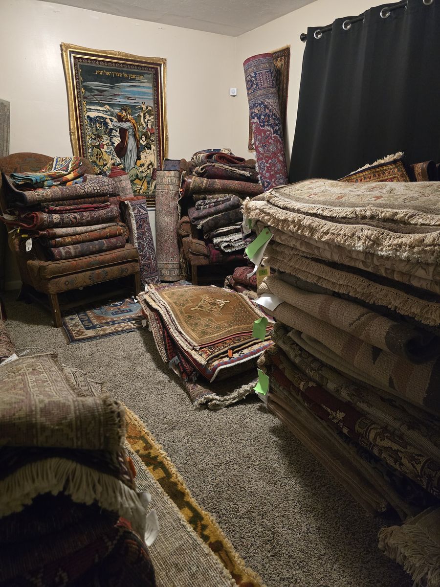 Vintage And Handknotted Rugs For Sale