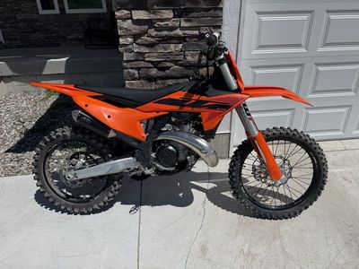 2025 ktm 300