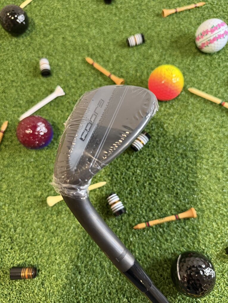 NEW Left Hand Cobra King Black 58*V Wedge