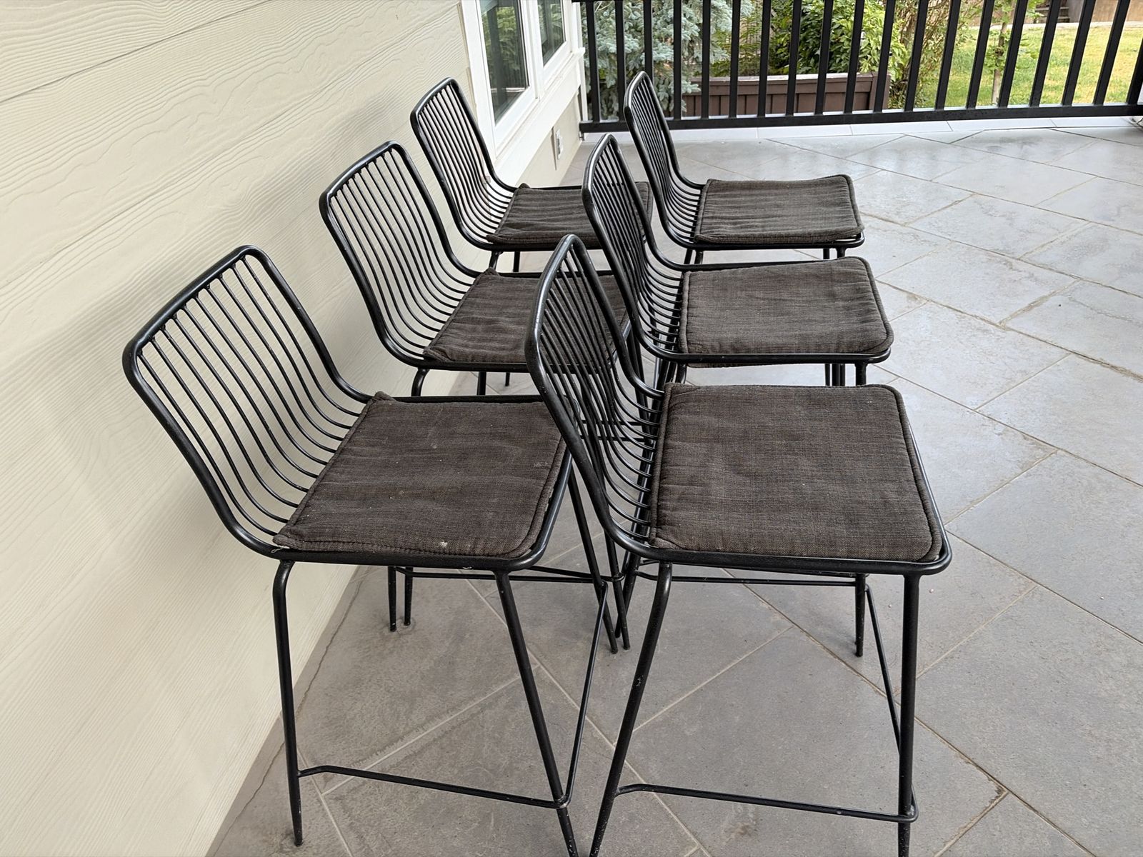 Set of 6 Black Metal Wire Bar Stool Chairs with Cushions
