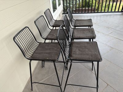 Set of 6 Black Metal Wire Bar Stool Chairs with Cushions