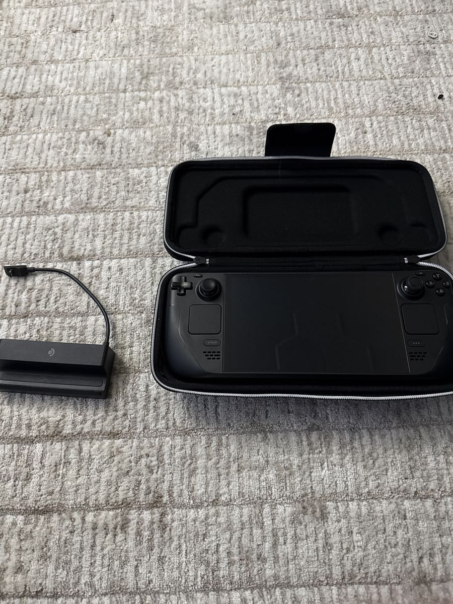 Steam deck oled 1tb w/ dock