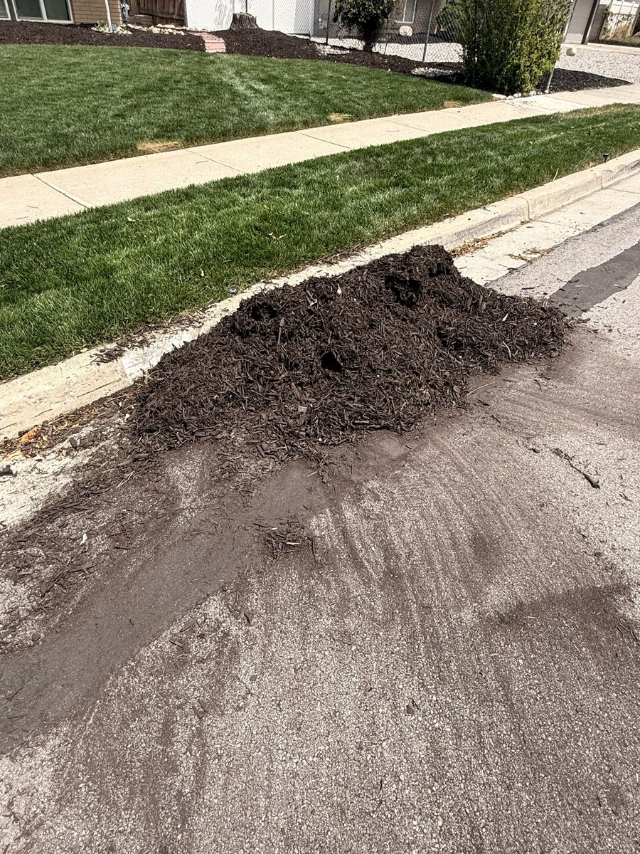 Fee chocolate mulch