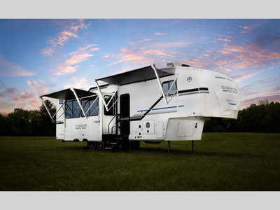 2026 Forest River RV Cherokee Arctic Wolf 331BH Fifth Wheel Bath and a Half|Bunkhouse|Front Bedroom|Kitchen Island|Outdoor