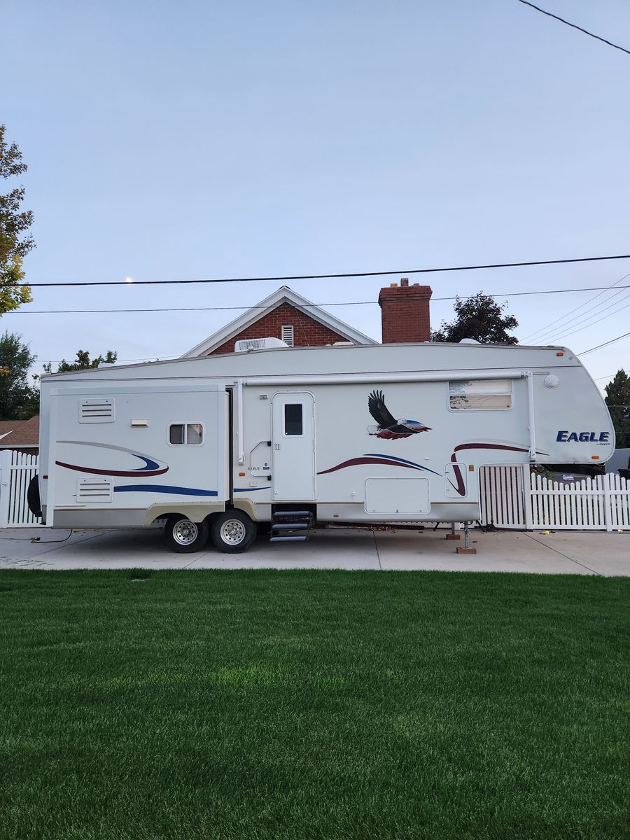 5th Wheel Trailer - Jayco Eagle 291RLTS (2005)