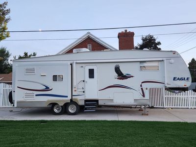 5th Wheel Trailer - Jayco Eagle 291RLTS (2005)