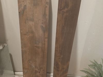Floating wood shelves