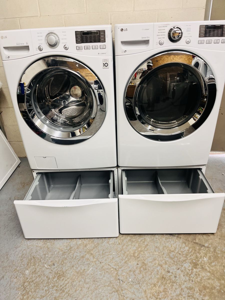 LG washer and dryer set