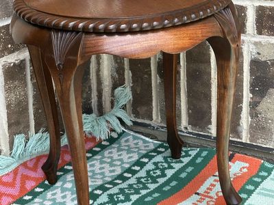 Vintage Round Wooden Accent Side End Table with Carved Rope Edge
