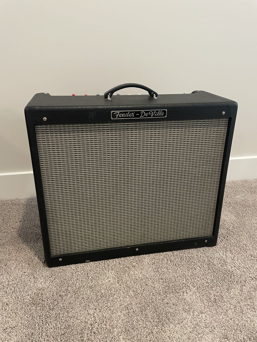 Fender Hot Rod DeVille 2x12 Guitar Amp (1998)