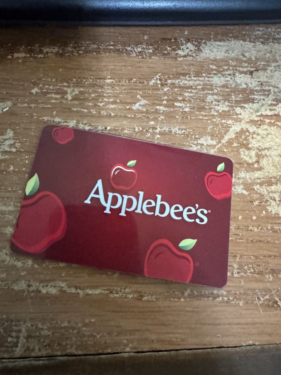 $25 Applebees gift card