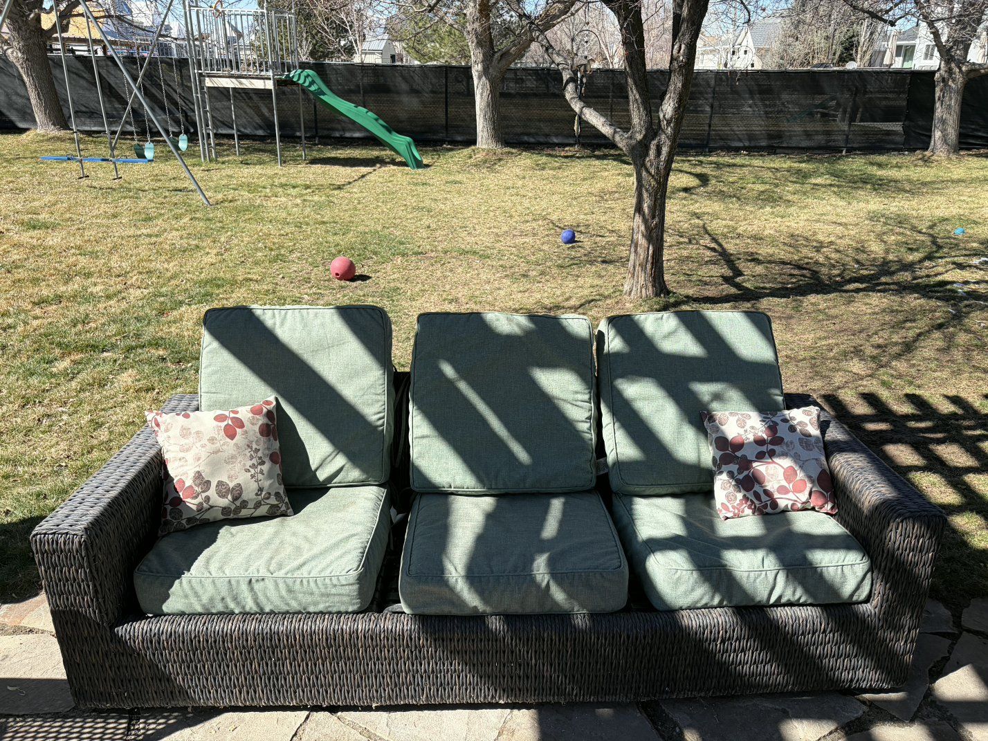 outdoor furniture couch