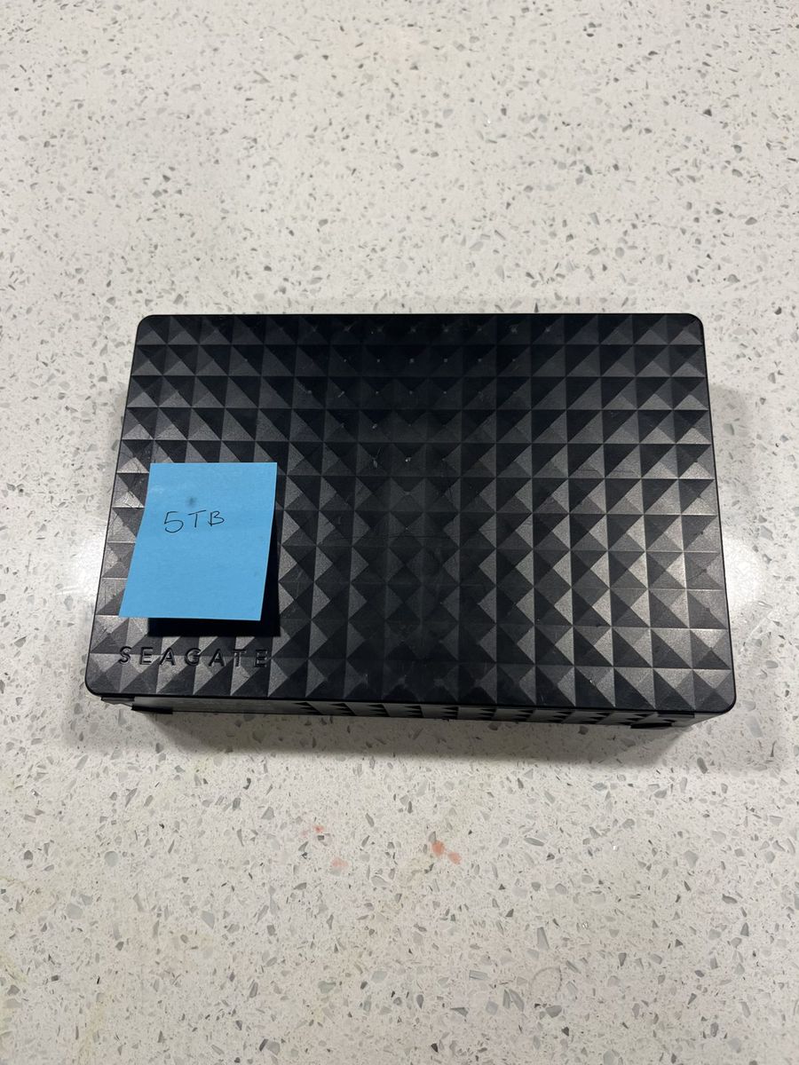 Seagate Expansion Desktop 5TB External Hard Drive USB 3.0