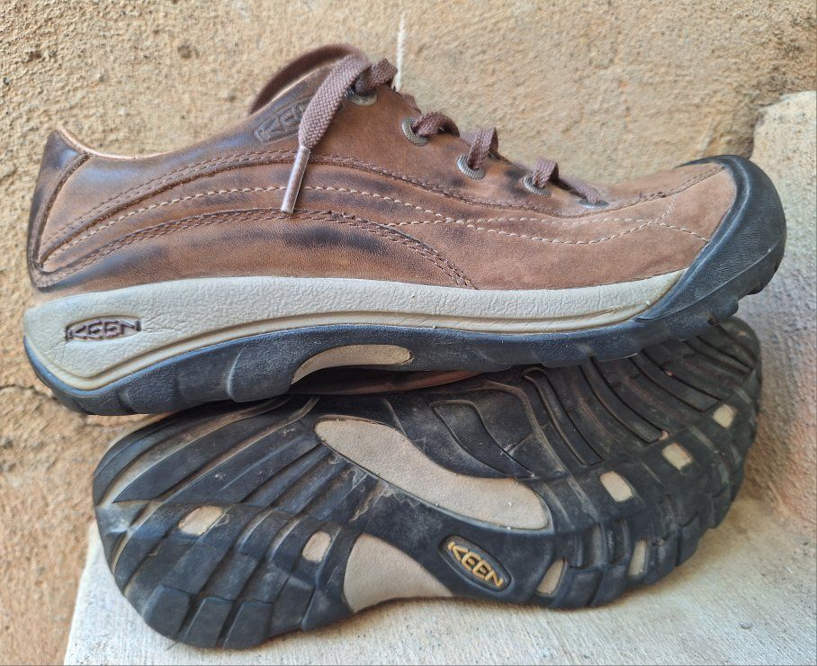 Nice Womens Keen Toyah Leather Hiking Shoes Sz 7