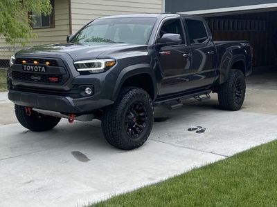 2022 Toyota Tacoma TRD Off-Road