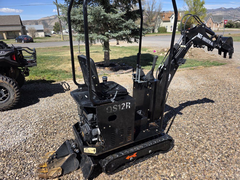 2023 AGT Industrial Mini Excavator