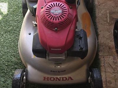 Honda GCV160 Easy Start 3-in-1 System Twin Blade Lawn Mower