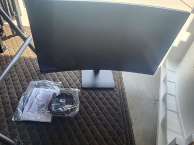 32" LG Monitor 100HZ
