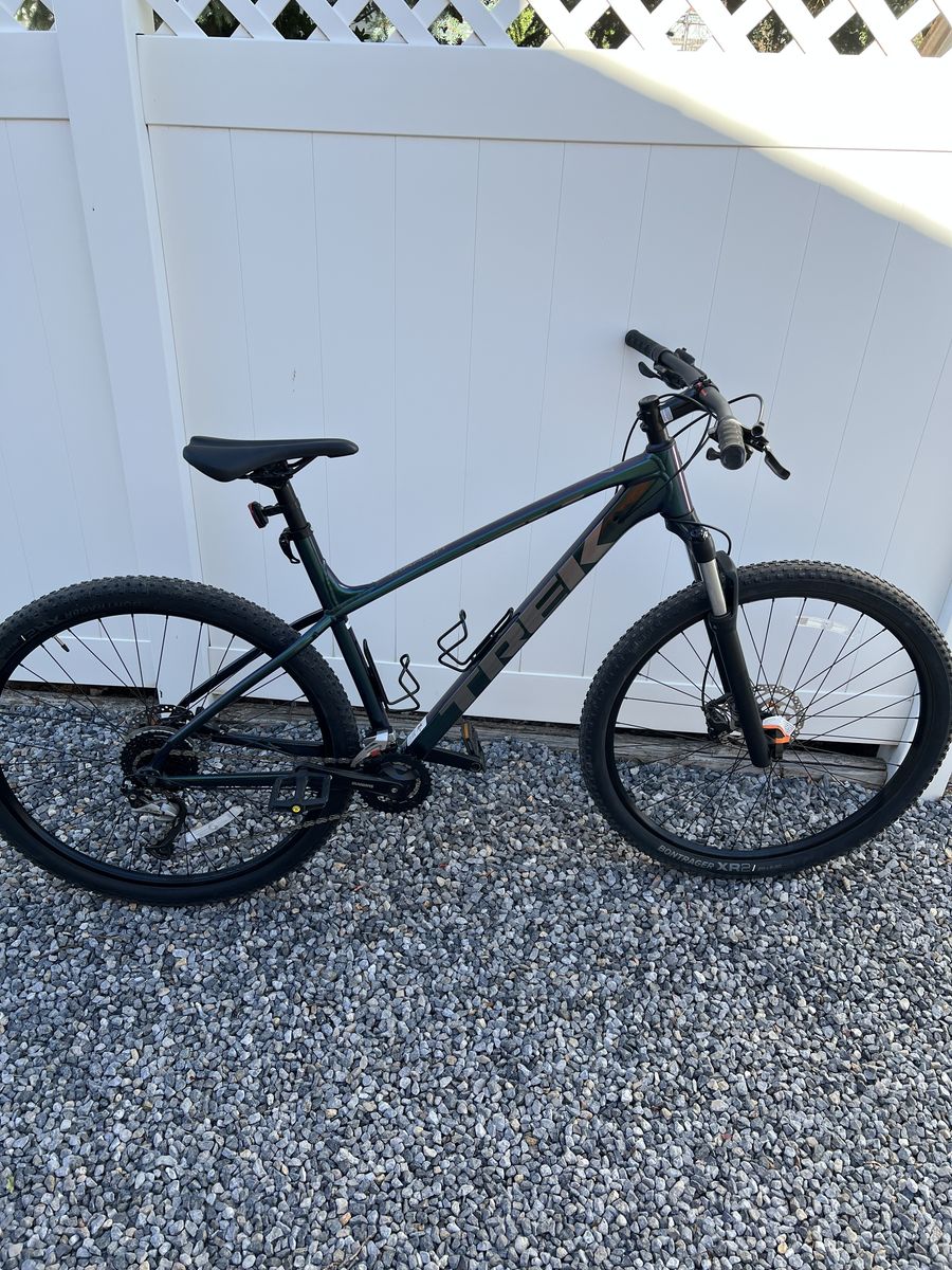 TREK MARLIN 7
